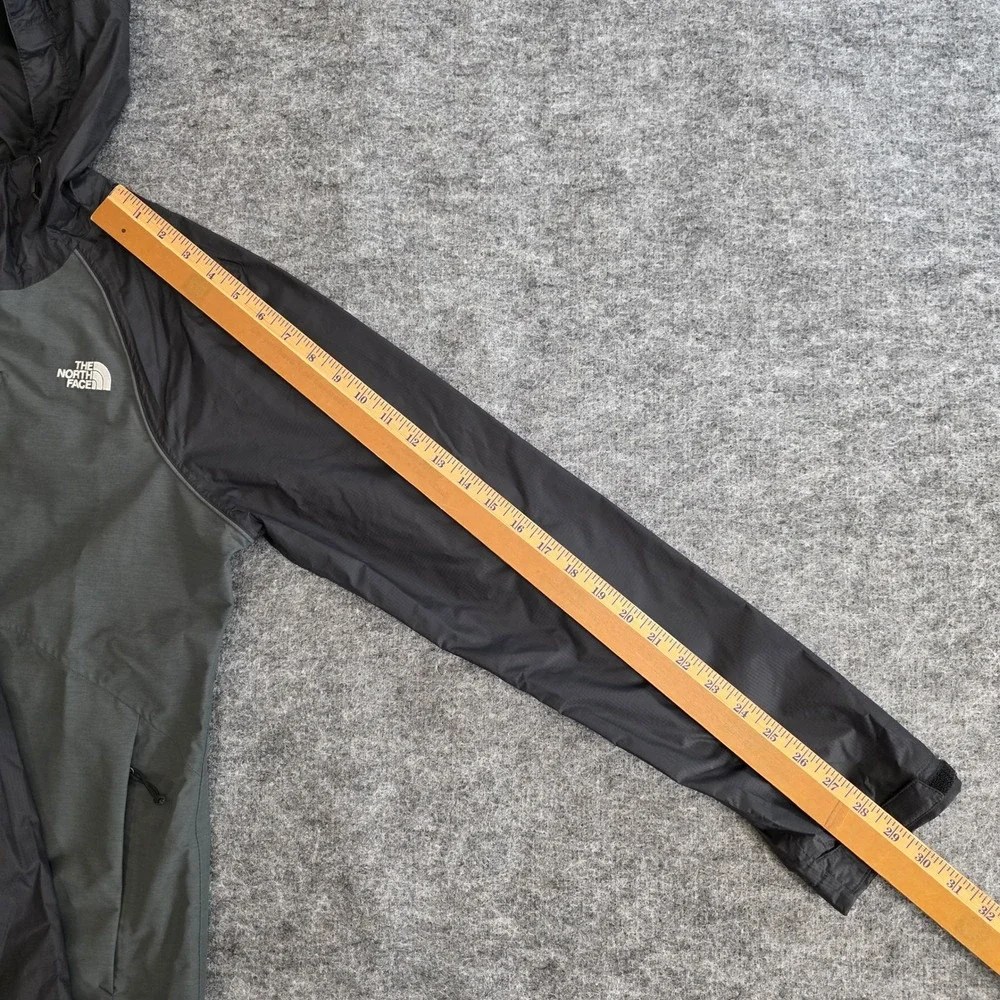 The North‎ Face Jacket Womens Medium Regular Grey Black DryVent Full Zip Hooded